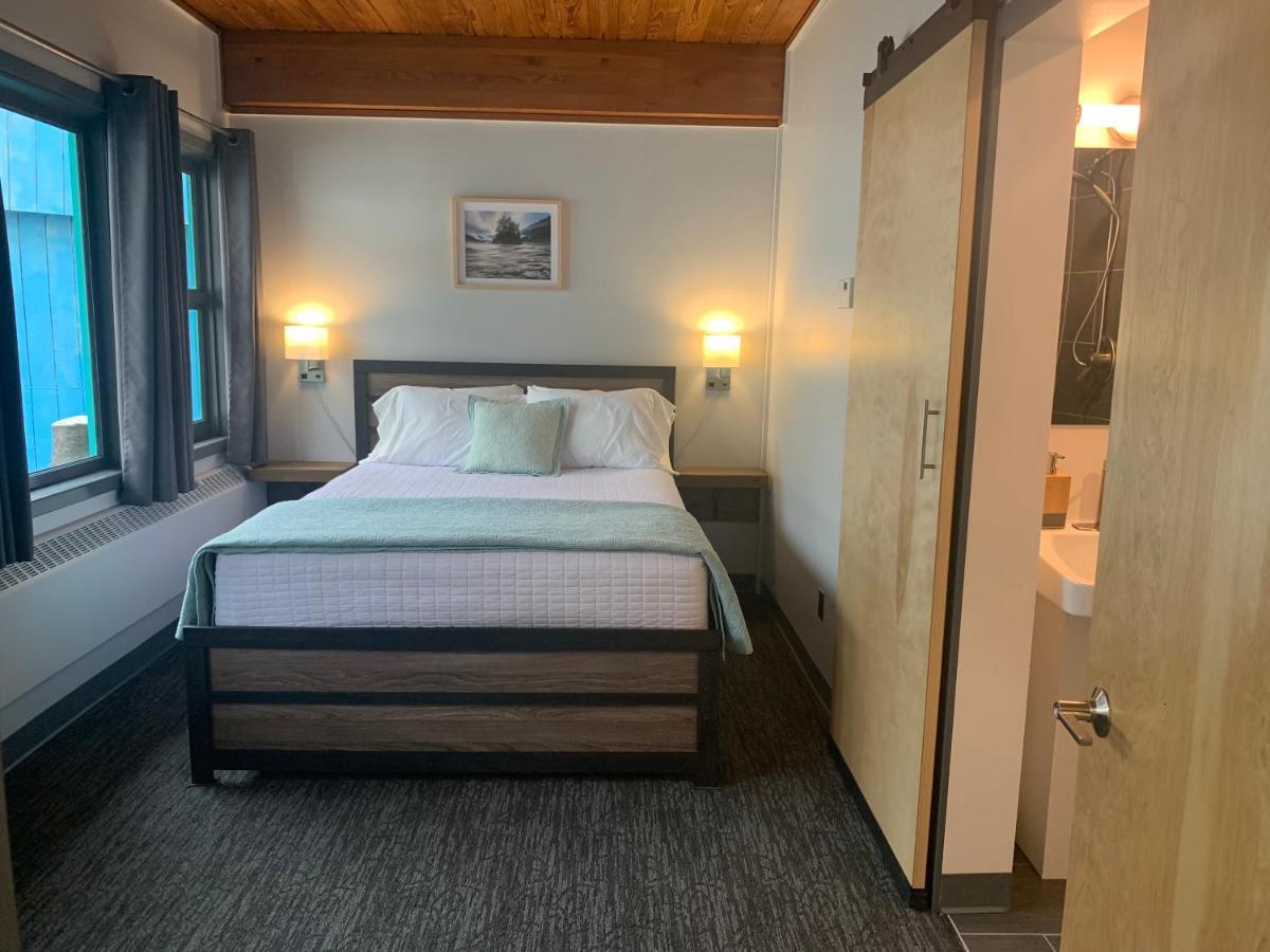 Seward Adventure Lodge Экстерьер фото